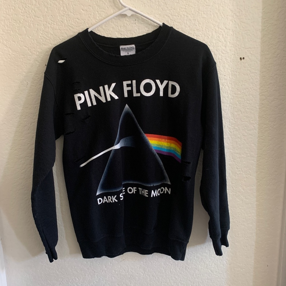 Pink Floyd crewneck with slits.